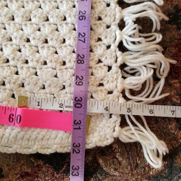 Crochet, lace pattern with fringe, cream afghan/throw/wrap/blanket, handmade - Picture 7 of 7